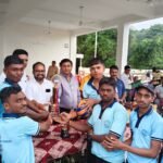जिला स्तरीय खेल प्रतियोगिता में घरजरा स्कूल का जलवा, वॉलीबॉल में विजेता बनकर बढ़ाया हरदी गांव का मान