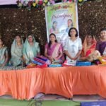 हाई स्कूल चरौदा में विदाई के दौरान छलकी आंखें, बालिकाओं के नृत्य ने बांधा समां