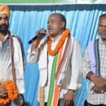 ग्रीन ग्राम गबौद में गूंजी भक्ति की स्वरधारा, बैठकी कीर्तन में शामिल हुए मोक्ष कुमार प्रधान