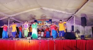 विश्वकर्मा जयंती पर छुरा में सजा सांस्कृतिक रंग, ‘डेरवा के बिहाव’ नाटक ने दिया दहेज प्रथा के खिलाफ संदेश,