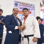 बिलाईगढ़ के मनीष रात्रे ने मुंबई में जीता गोल्ड: 9वीं इंटरनेशनल ओपन कराटे चैंपियनशिप में लहराया परचम, क्षेत्र में हर्ष का माहौ