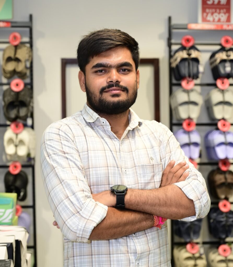 भारत के प्रधानमंत्री नरेंद्र मोदी हैं, अंबानी नहीं’ — युवा कांग्रेस नेता प्रशांत पण्डा ने केंद्र सरकार की चुप्पी पर उठाए तीखे सवाल