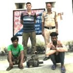 पिथौरा पुलिस की त्वरित कार्रवाई: टुल्लू पंप चोरी के मामले में दो आरोपी गिरफ्तार, चोरी का सामान व बाइक जब्त