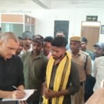 खेल मैदान की जमीन से अवैध कब्जा हटाने की मांग, युवाओं ने कलेक्टर को सौंपा आवेदन,