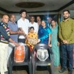 नेत्रबाधित गायिका द्रोपती दिवान को मिला वाद्ययंत्रों का सहारा, पंडित श्यामाचरण शुक्ला फाउंडेशन ने भेंट किए ढोलक-तबला,
